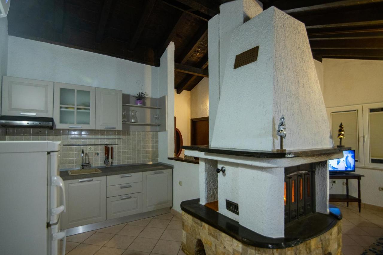 ביוגראד נה מורו Holiday House Cvita מראה חיצוני תמונה