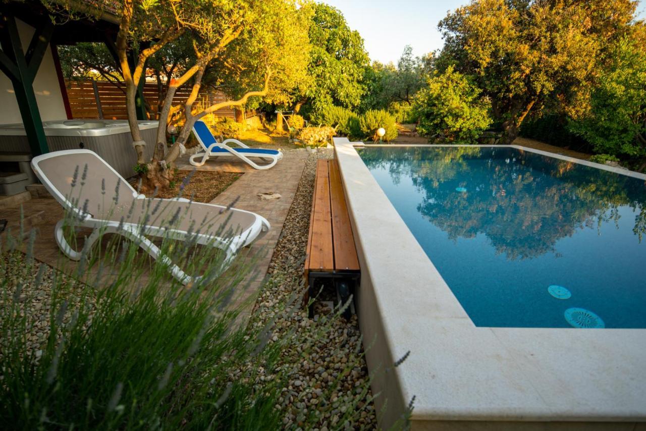 ביוגראד נה מורו Holiday House Cvita מראה חיצוני תמונה